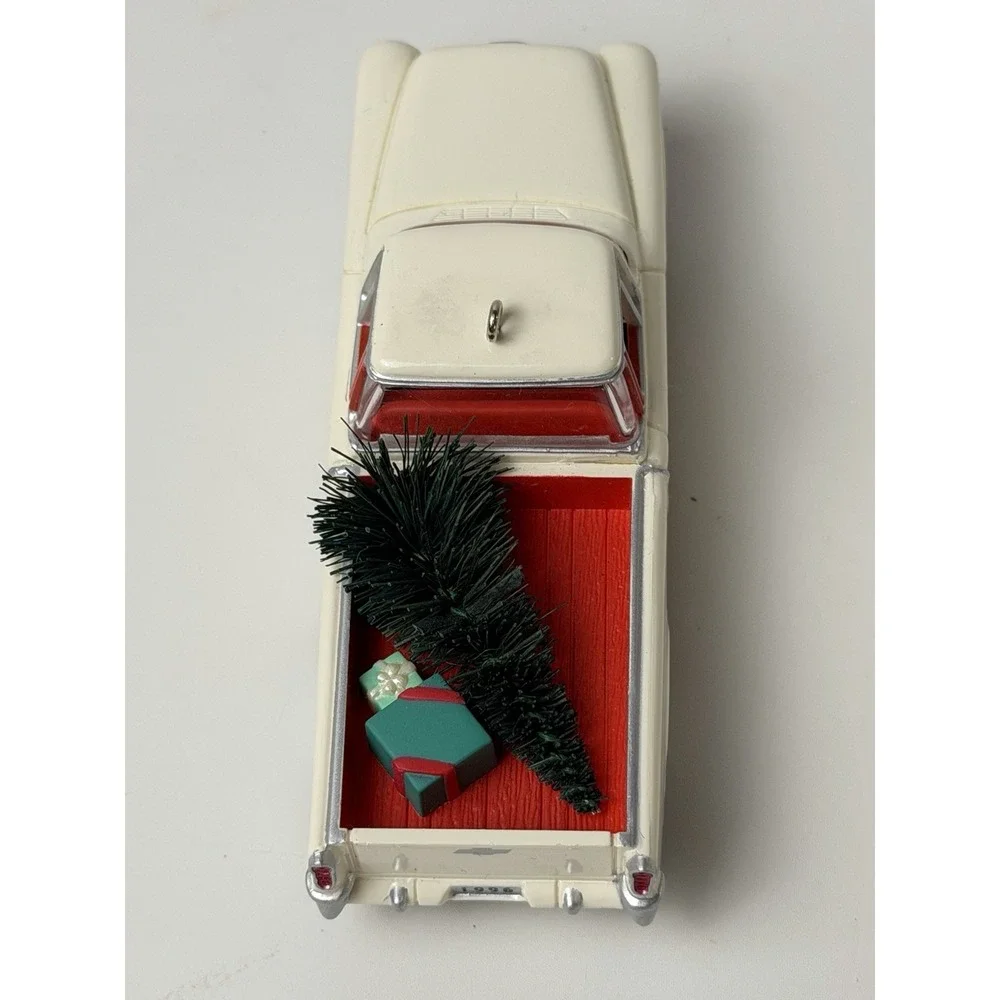 Hallmark 1955 Chevrolet Cameo Truck Ornament White VTG 1996 Keepsake Tree Gift